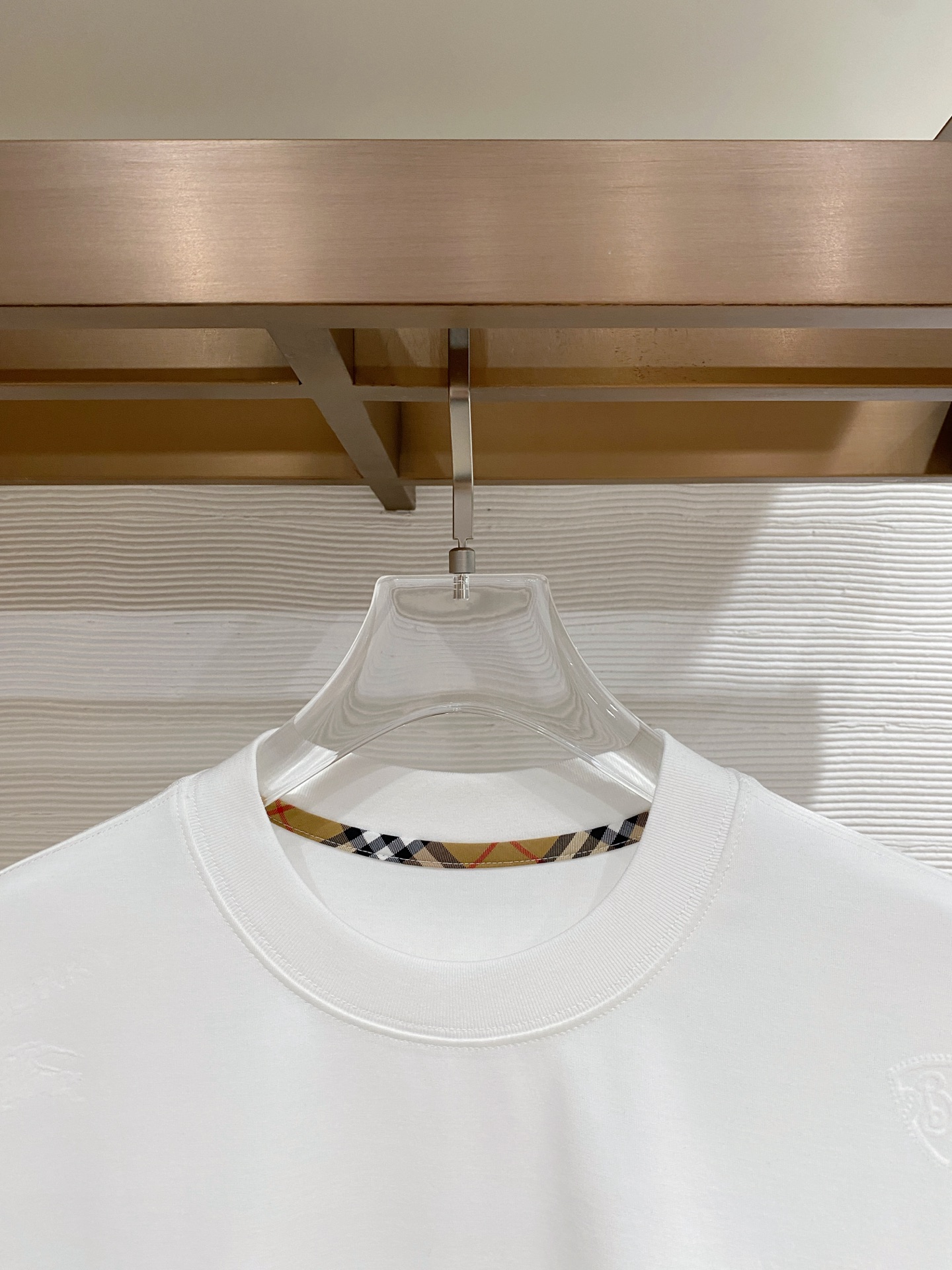 巴宝莉 🌟精品云朵棉面料🌟2026春夏新款首发专柜最新款短袖圆领T恤 高端订制 设计前卫时尚！品牌log