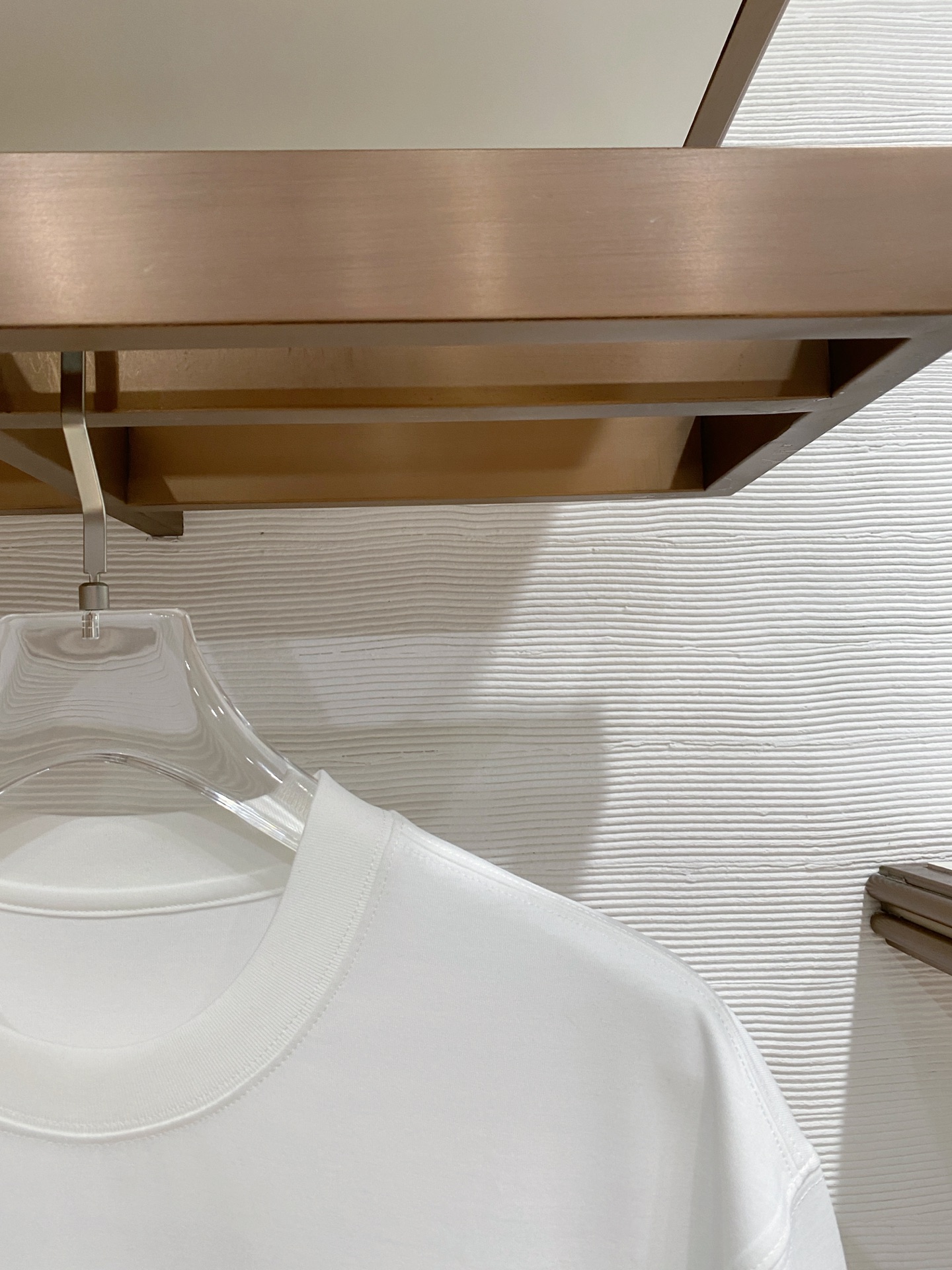 Diro 🌟精品云朵棉面料🌟2026春夏新款首发专柜最新款短袖圆领T恤 高端订制 设计前卫时尚！品牌lo