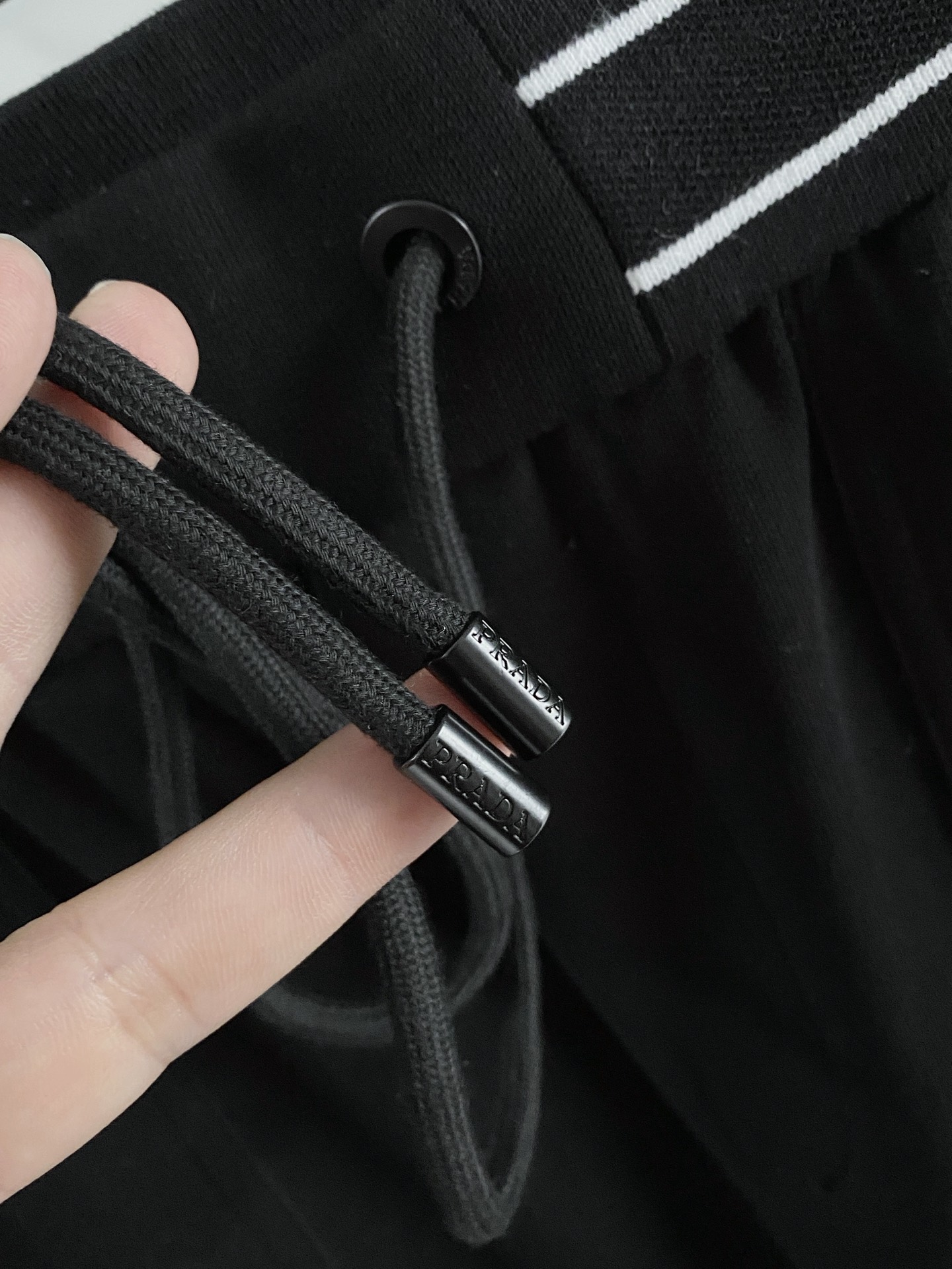 🌟27 PRD# 2026 春夏时尚/休闲裤子美学的焕新诠释,演绎浓郁的格调型时尚风范,细节感和设计感强