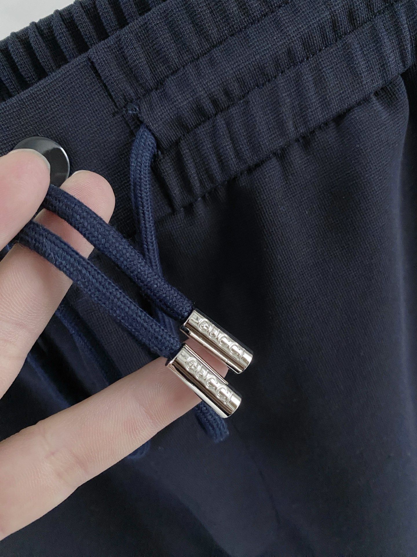 🌟27 GU# 2026 春夏时尚/休闲裤子美学的焕新诠释,演绎浓郁的格调型时尚风范,细节感和设计感强悍