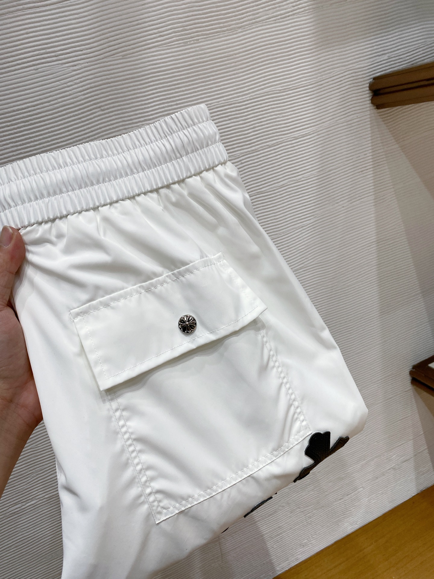 🌟27 克罗心# 2026 春夏时尚/休闲裤子美学的焕新诠释,演绎浓郁的格调型时尚风范,细节感和设计感强