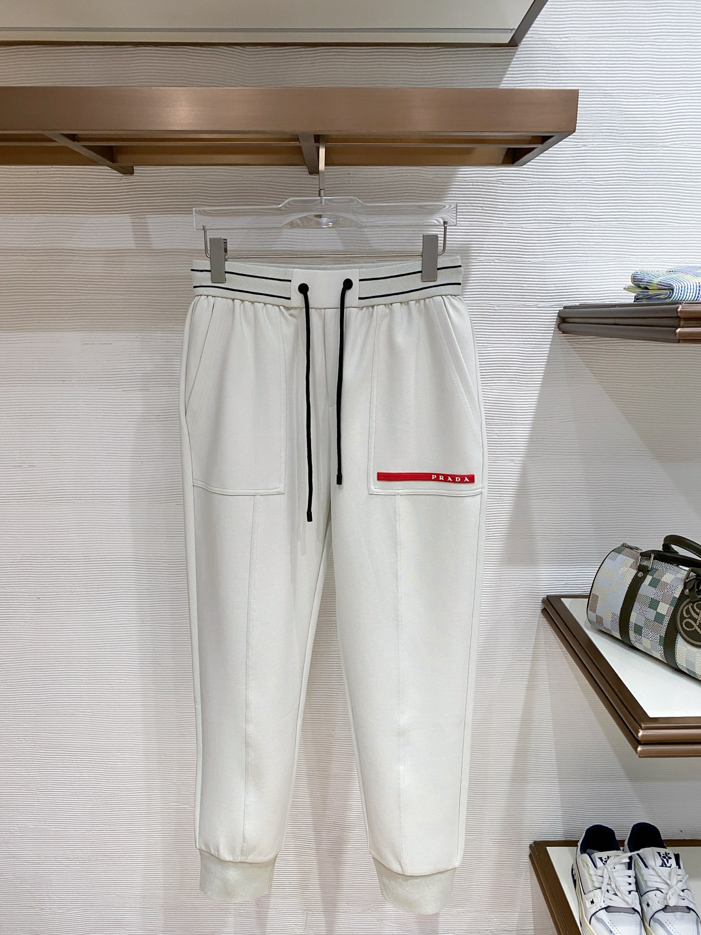 🌟27 PRD# 2026 春夏时尚/休闲裤子美学的焕新诠释,演绎浓郁的格调型时尚风范,细节感和设计感强