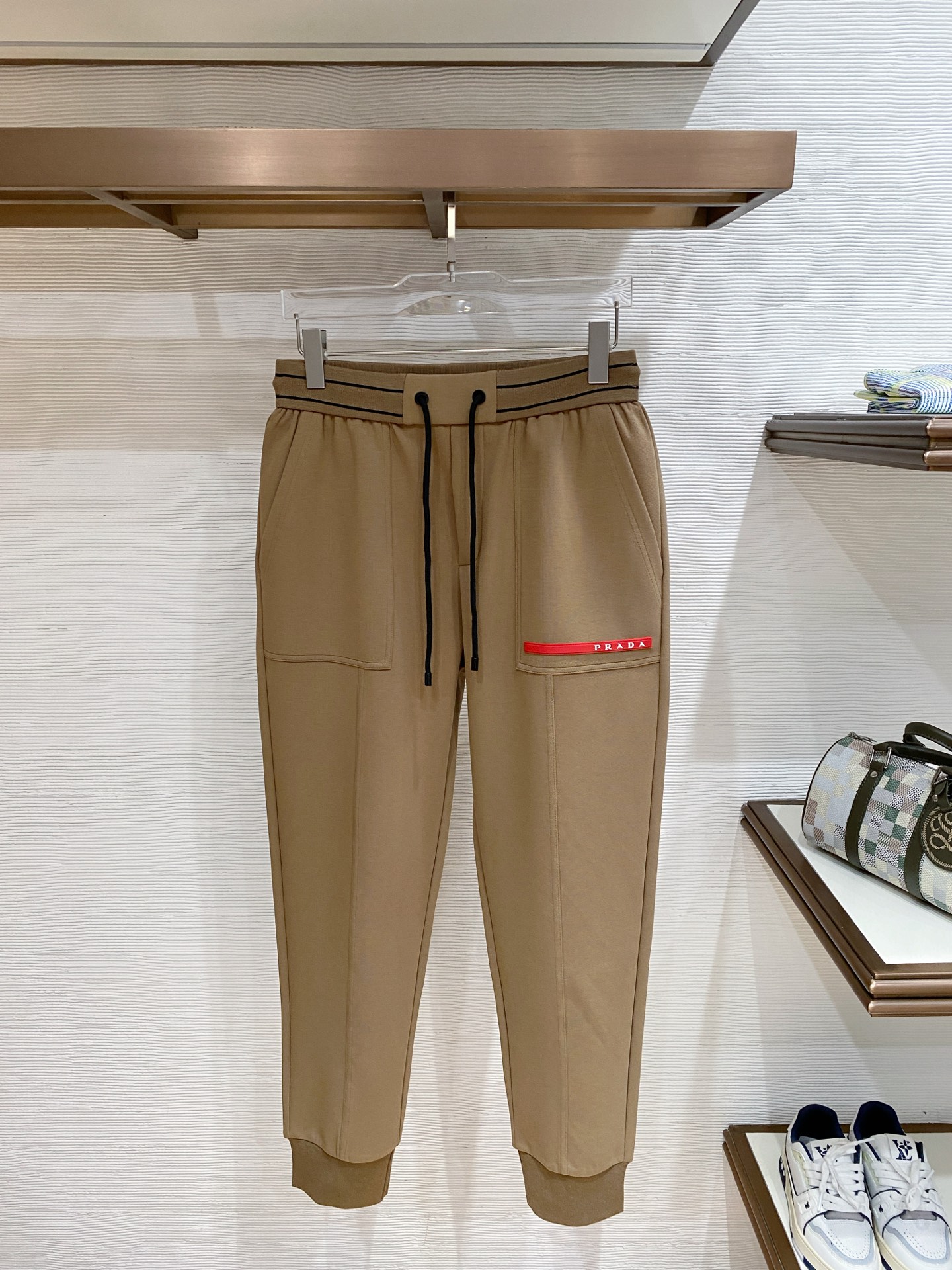 🌟27 PRD# 2026 春夏时尚/休闲裤子美学的焕新诠释,演绎浓郁的格调型时尚风范,细节感和设计感强