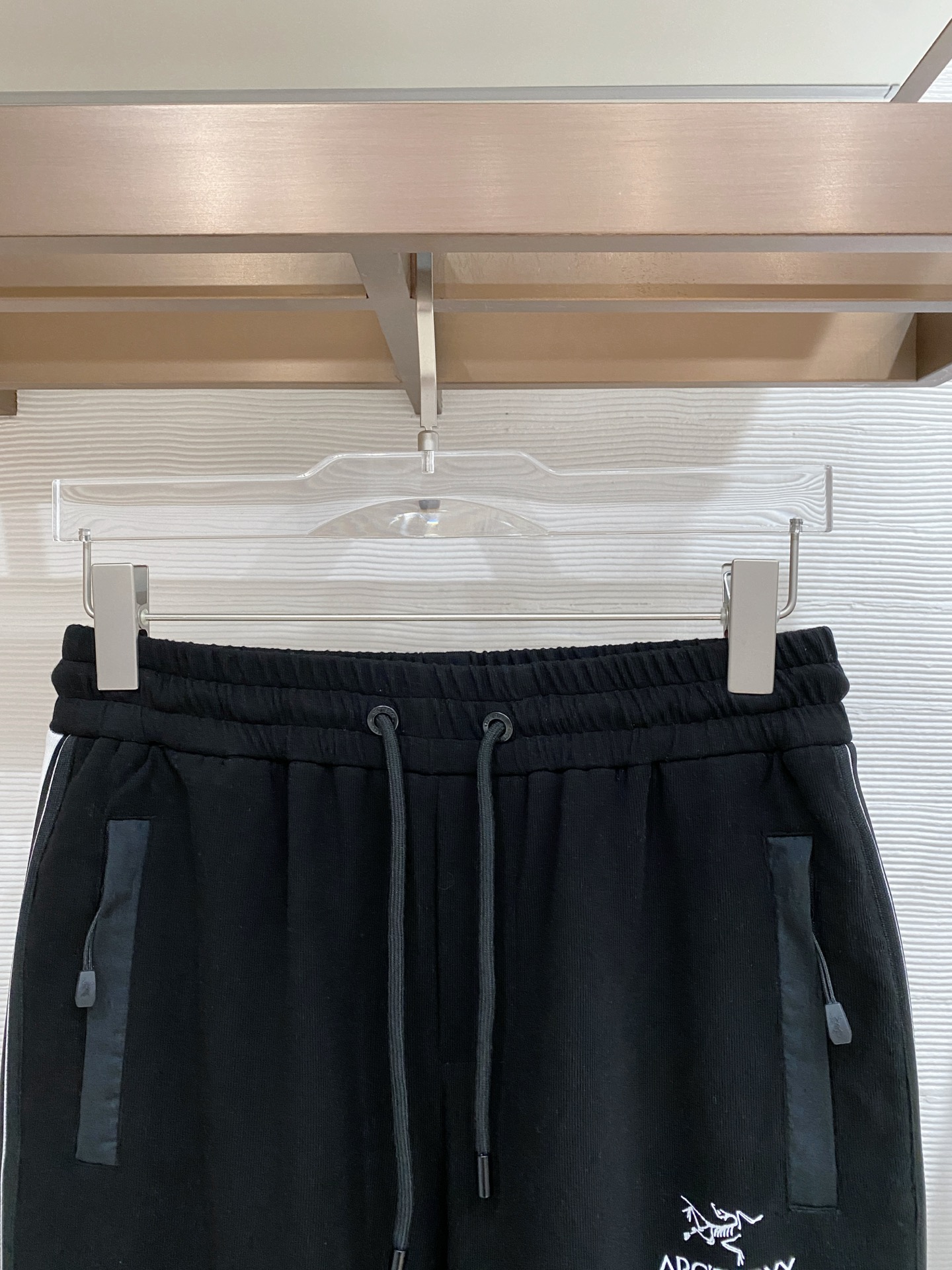 🌟27 始祖# 2026 春夏时尚/休闲裤子美学的焕新诠释,演绎浓郁的格调型时尚风范,细节感和设计感强悍