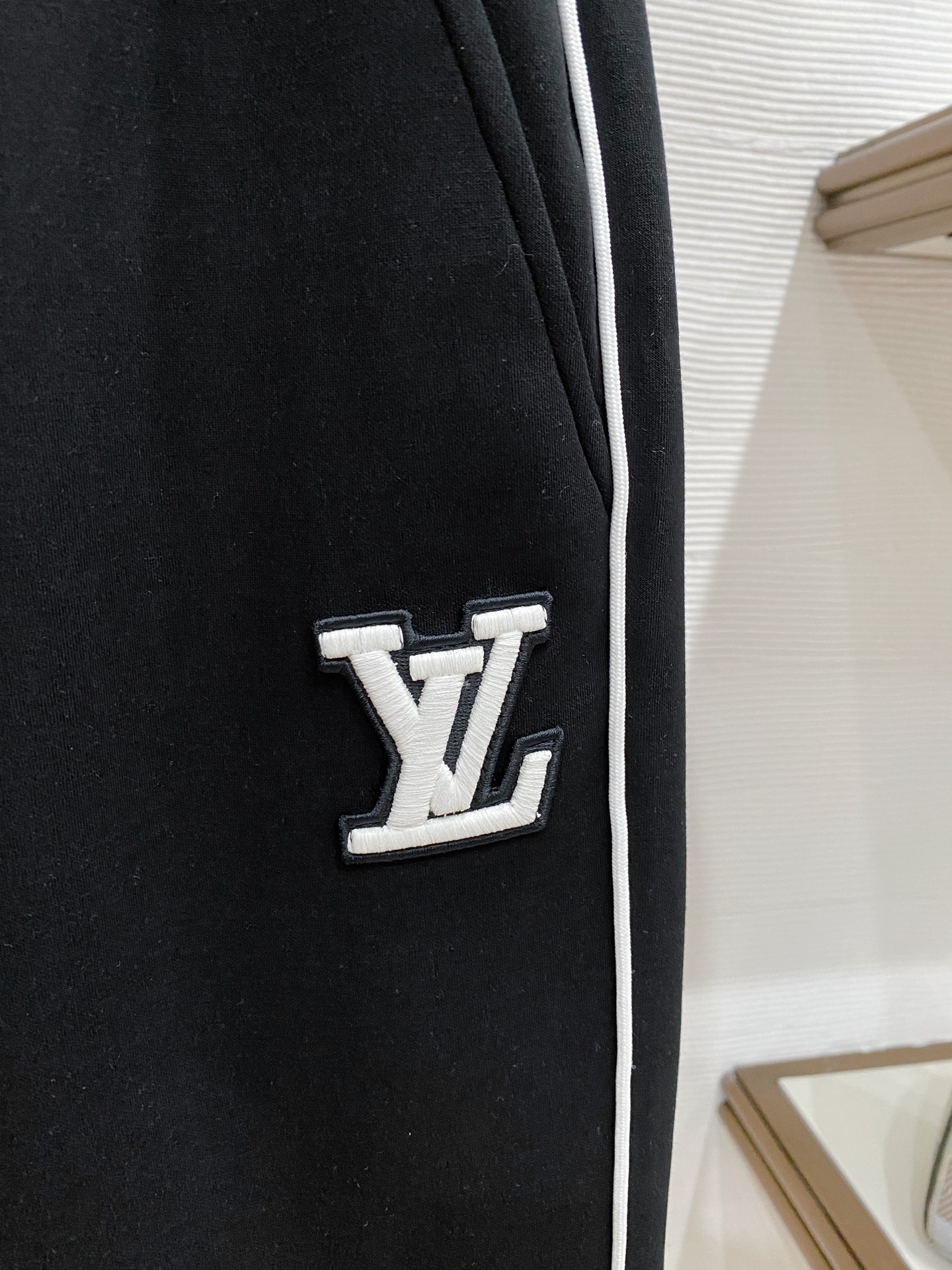 🌟27 驴家# 2026 春夏时尚/休闲裤子美学的焕新诠释,演绎浓郁的格调型时尚风范,细节感和设计感强悍