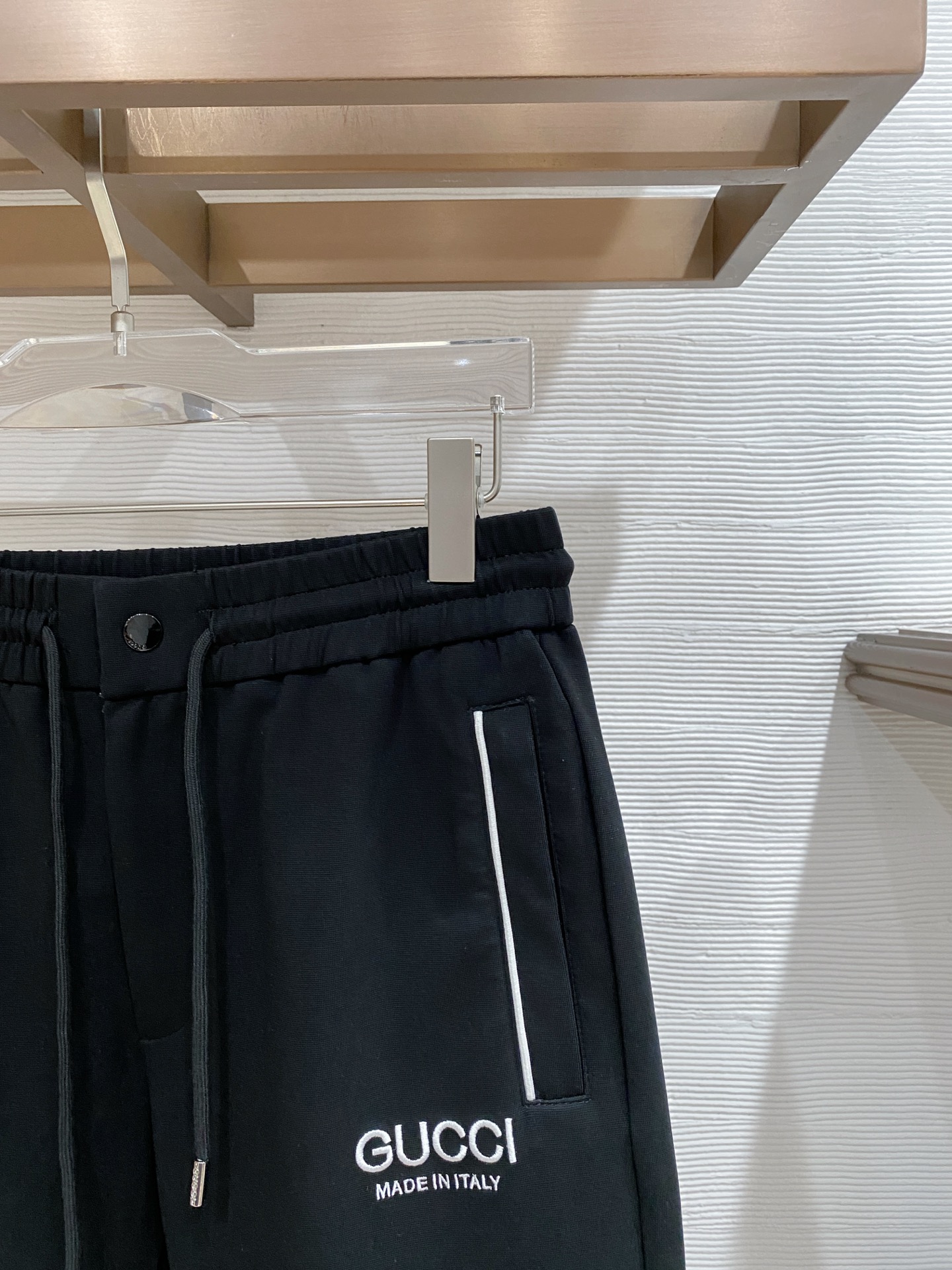 🌟27 GU# 2026 春夏时尚/休闲裤子美学的焕新诠释,演绎浓郁的格调型时尚风范,细节感和设计感强悍