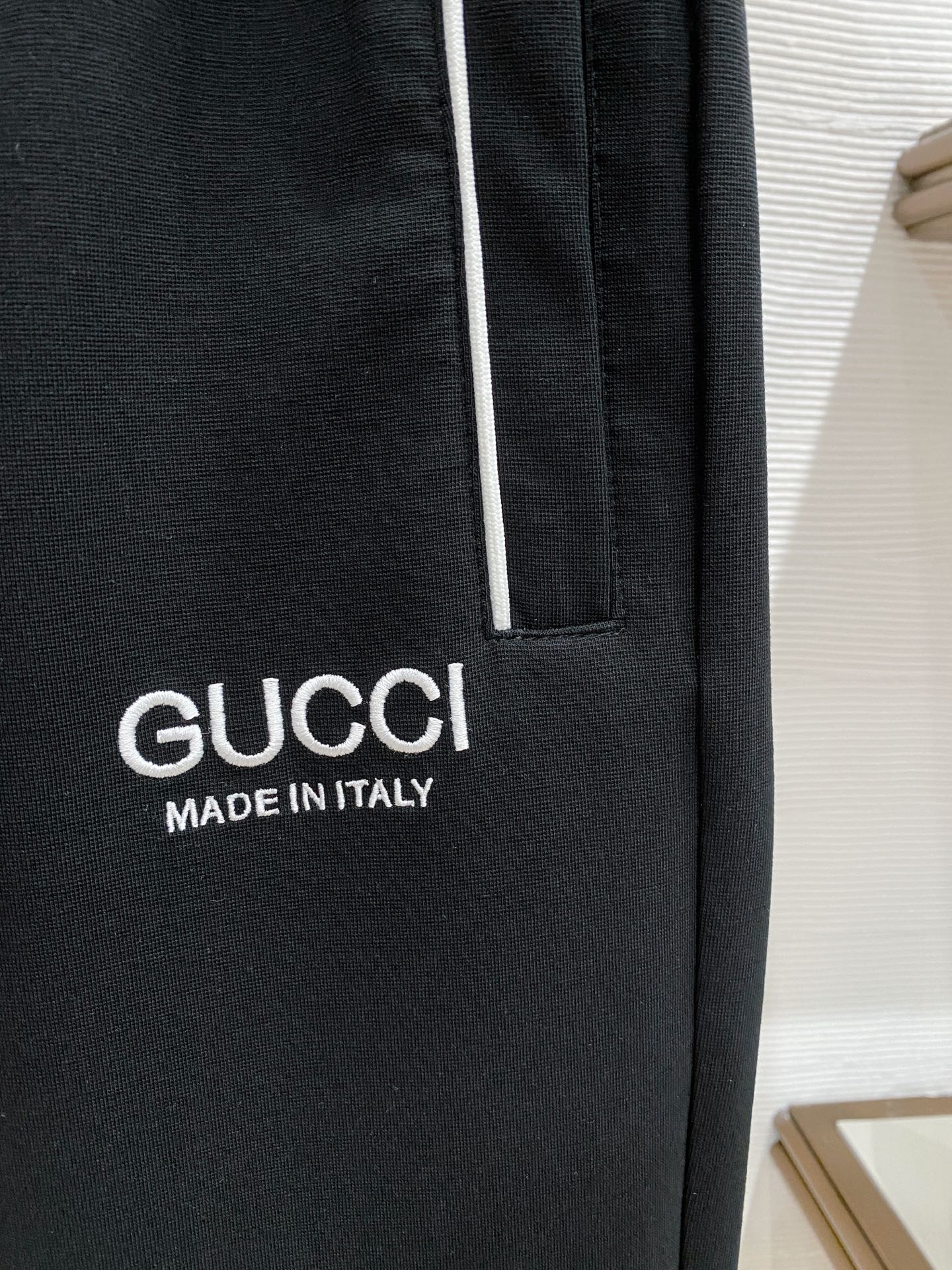 🌟27 GU# 2026 春夏时尚/休闲裤子美学的焕新诠释,演绎浓郁的格调型时尚风范,细节感和设计感强悍