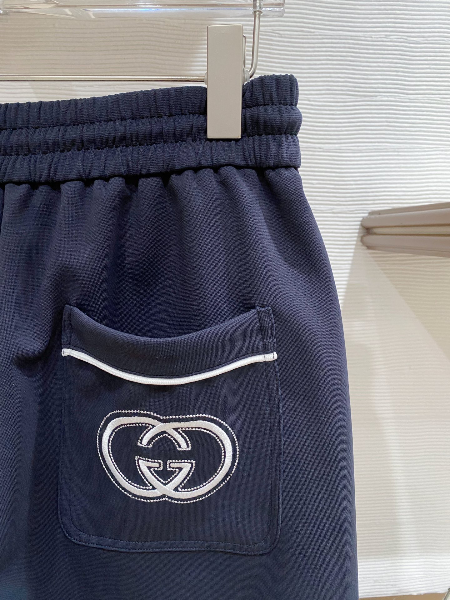 🌟27 GU# 2026 春夏时尚/休闲裤子美学的焕新诠释,演绎浓郁的格调型时尚风范,细节感和设计感强悍