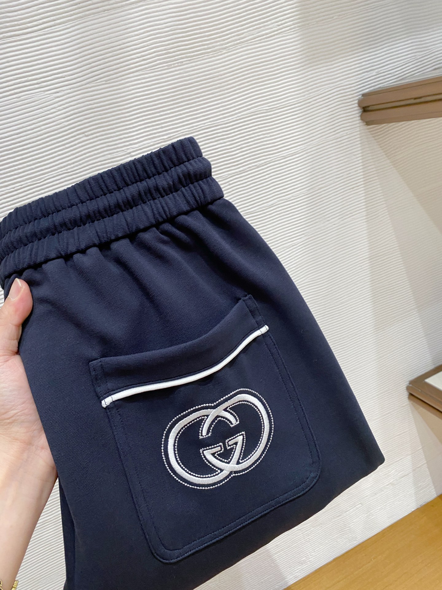 🌟27 GU# 2026 春夏时尚/休闲裤子美学的焕新诠释,演绎浓郁的格调型时尚风范,细节感和设计感强悍