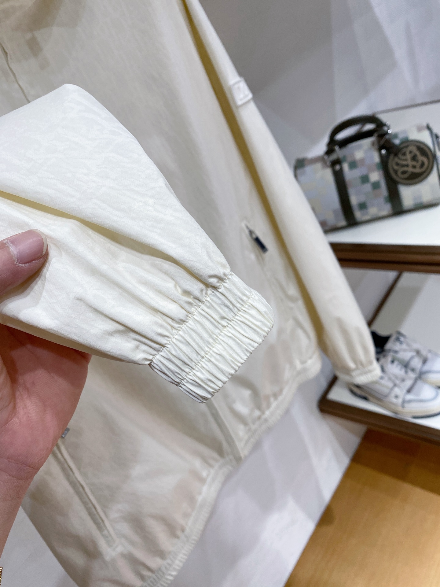 贸易公司订单‼️ 26SS早春新品 高端男士立领双面夹克外套 产量稀少珍贵.难度系数之高令人震撼!一眼便