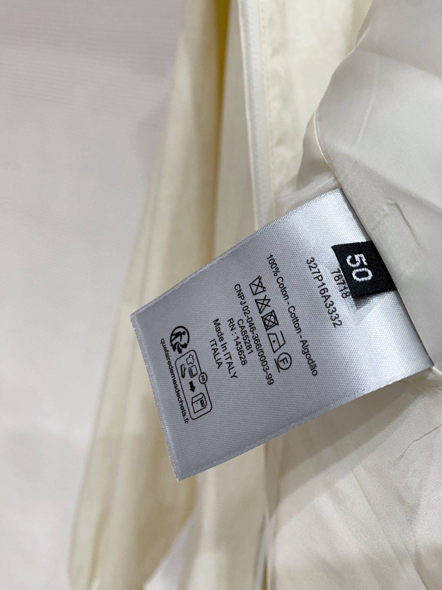 贸易公司订单‼️ 26SS早春新品 高端男士立领双面夹克外套 产量稀少珍贵.难度系数之高令人震撼!一眼便