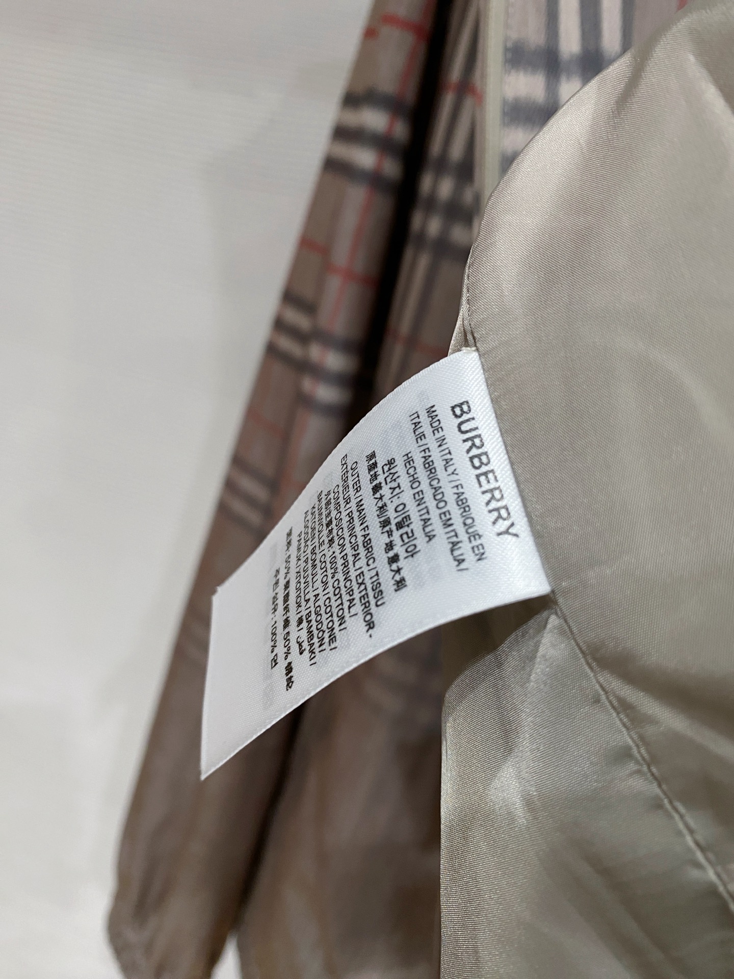 贸易公司订单‼️ 26SS早春新品 高端男士立领双面夹克外套 产量稀少珍贵.难度系数之高令人震撼!一眼便