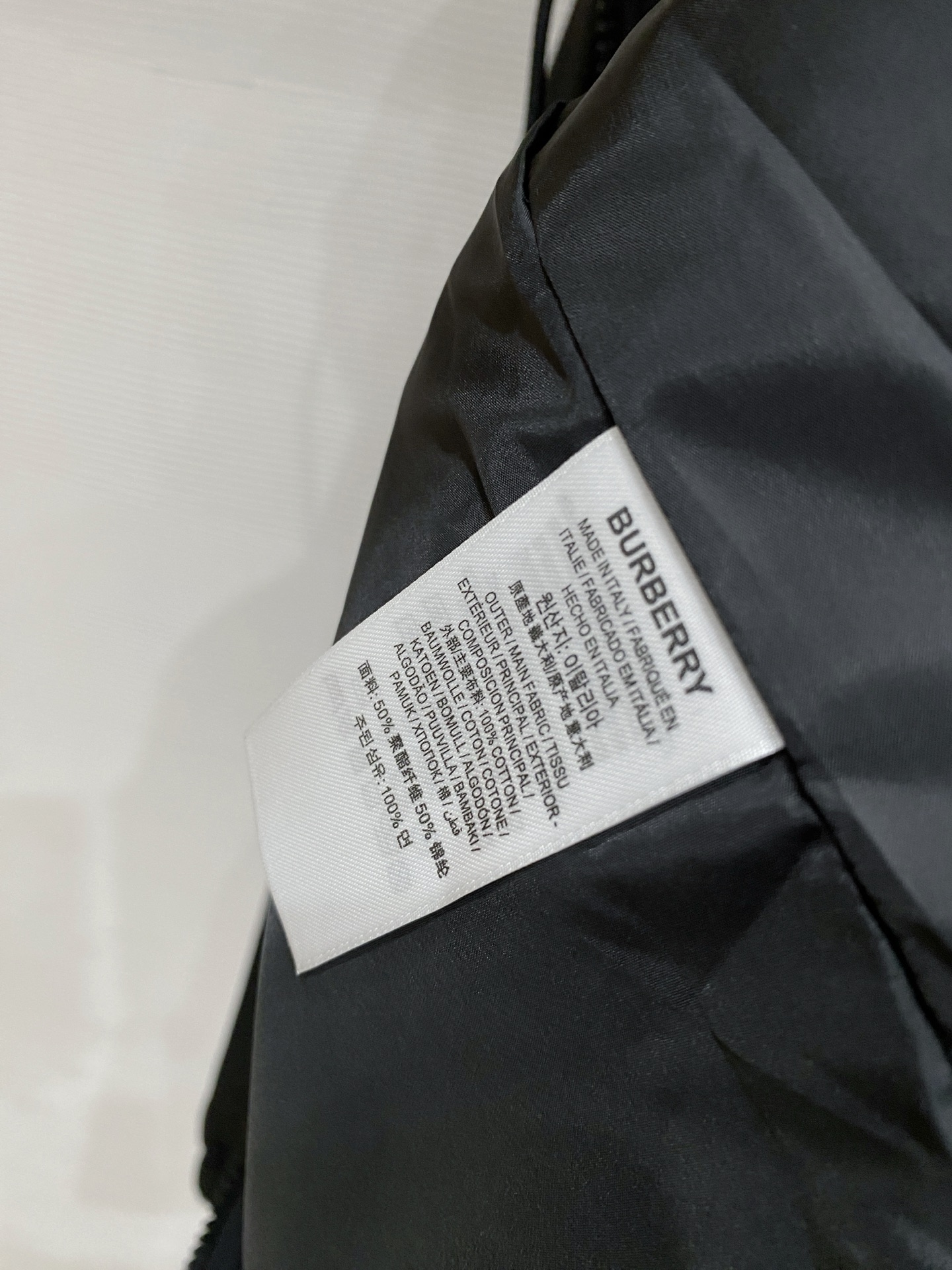 贸易公司订单‼️ 26SS早春新品 高端男士立领双面夹克外套 产量稀少珍贵.难度系数之高令人震撼!一眼便