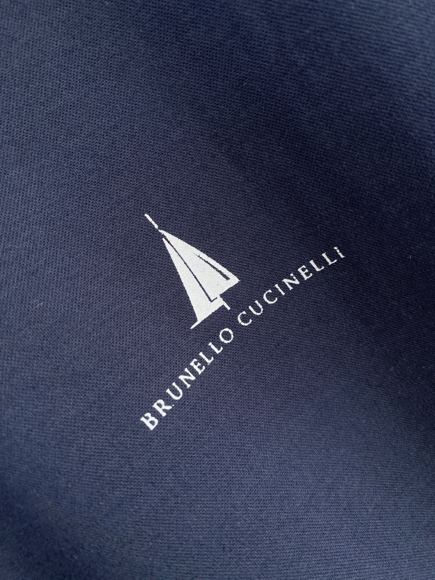 BC 2026春夏新款首发专柜最新款短袖圆领T恤 高端订制 设计前卫时尚！品牌logo重工艺设计 高端定