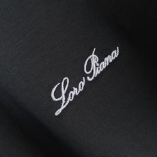 精品面料 顶级定制醋酸面料Loro piana 1926春夏新款首发专柜最新款短袖圆领T恤 高端订制 设 精品面料 顶级定制醋酸面料Loro piana 1926春夏新款首发专柜最新款短袖圆领T恤 高端订制 设