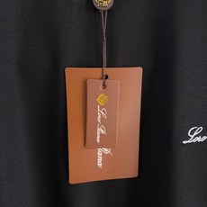 精品面料 顶级定制醋酸面料Loro piana 1926春夏新款首发专柜最新款短袖圆领T恤 高端订制 设 精品面料 顶级定制醋酸面料Loro piana 1926春夏新款首发专柜最新款短袖圆领T恤 高端订制 设