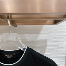 精品面料 顶级定制醋酸面料Loro piana 1926春夏新款首发专柜最新款短袖圆领T恤 高端订制 设 精品面料 顶级定制醋酸面料Loro piana 1926春夏新款首发专柜最新款短袖圆领T恤 高端订制 设