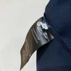 。Loro piana 1926春夏新品翻领Polo短袖 时尚单品设计,更加时尚舒适,高标准定制,上身 。Loro piana 1926春夏新品翻领Polo短袖 时尚单品设计,更加时尚舒适,高标准定制,上身