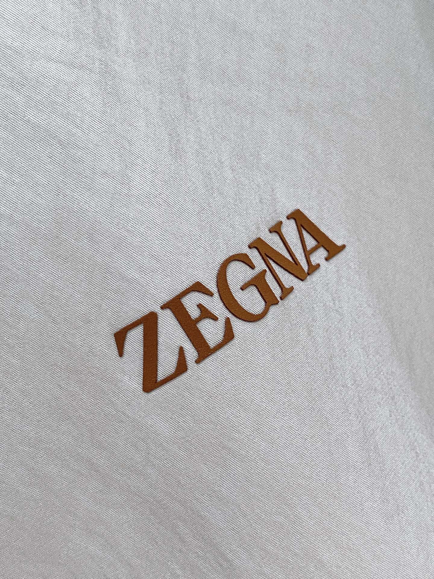 Zegna杰尼亚 26春夏外套官网专柜在售系列，业内独家首发经典主线里最抢手最火爆的系列男女同款，经典都