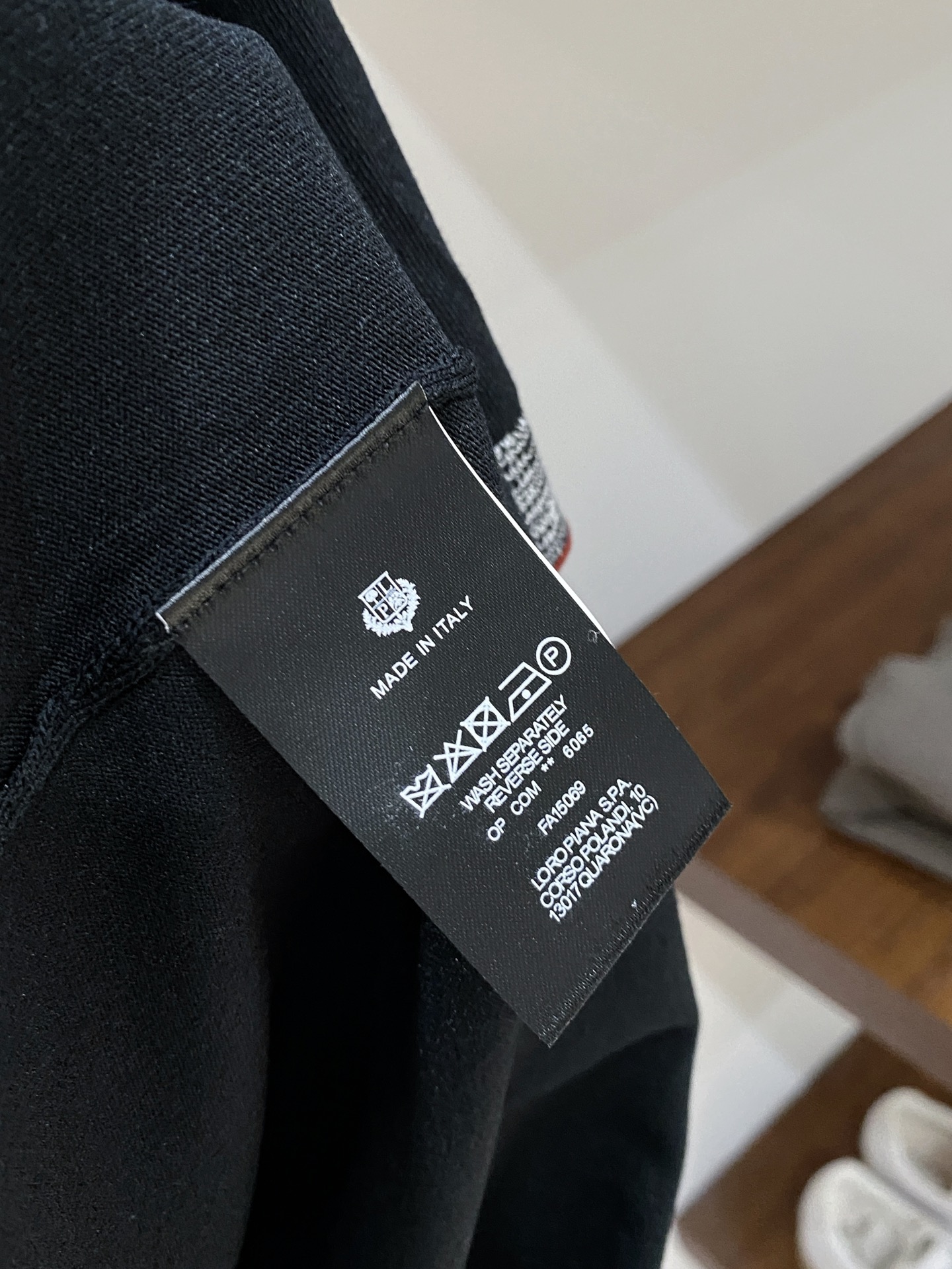 顶级品质>(26新款针织)专柜官网同步发售！辅料全部原版定制出品，贸易公司真品订单。高级定制进口面料，以