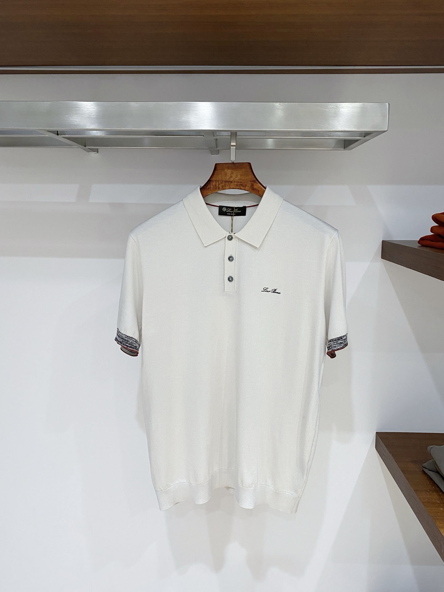 顶级品质>(26新款针织)专柜官网同步发售！辅料全部原版定制出品，贸易公司真品订单。高级定制进口面料，以