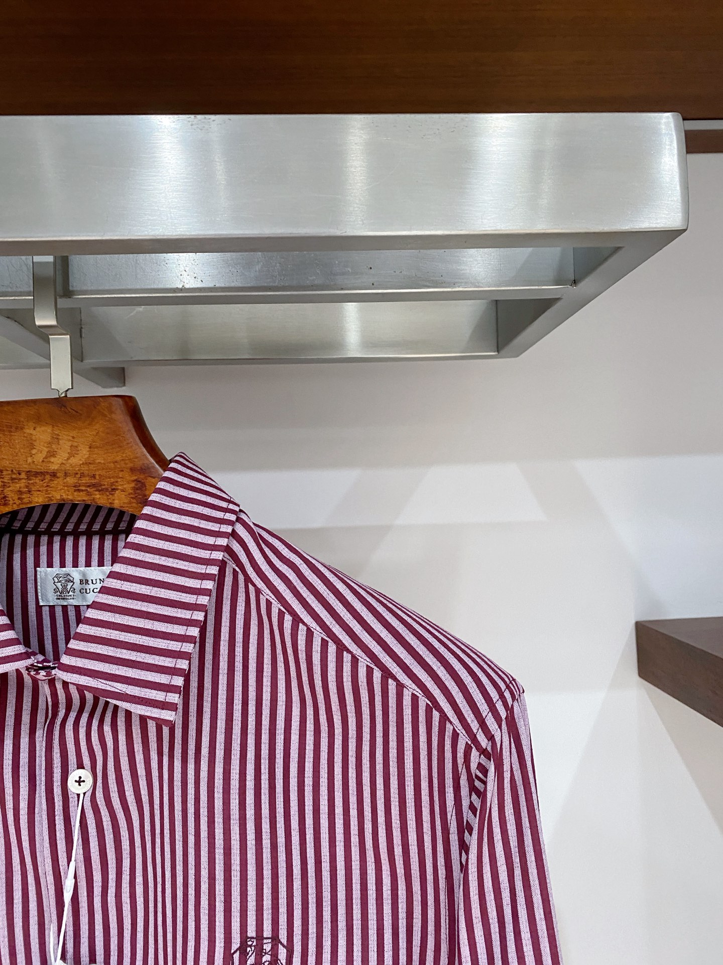 顶级品质>26新款(精品衬衫)专柜官网同步发售！辅料全部原版定制出品，贸易公司真品订单。高级定制进口面料