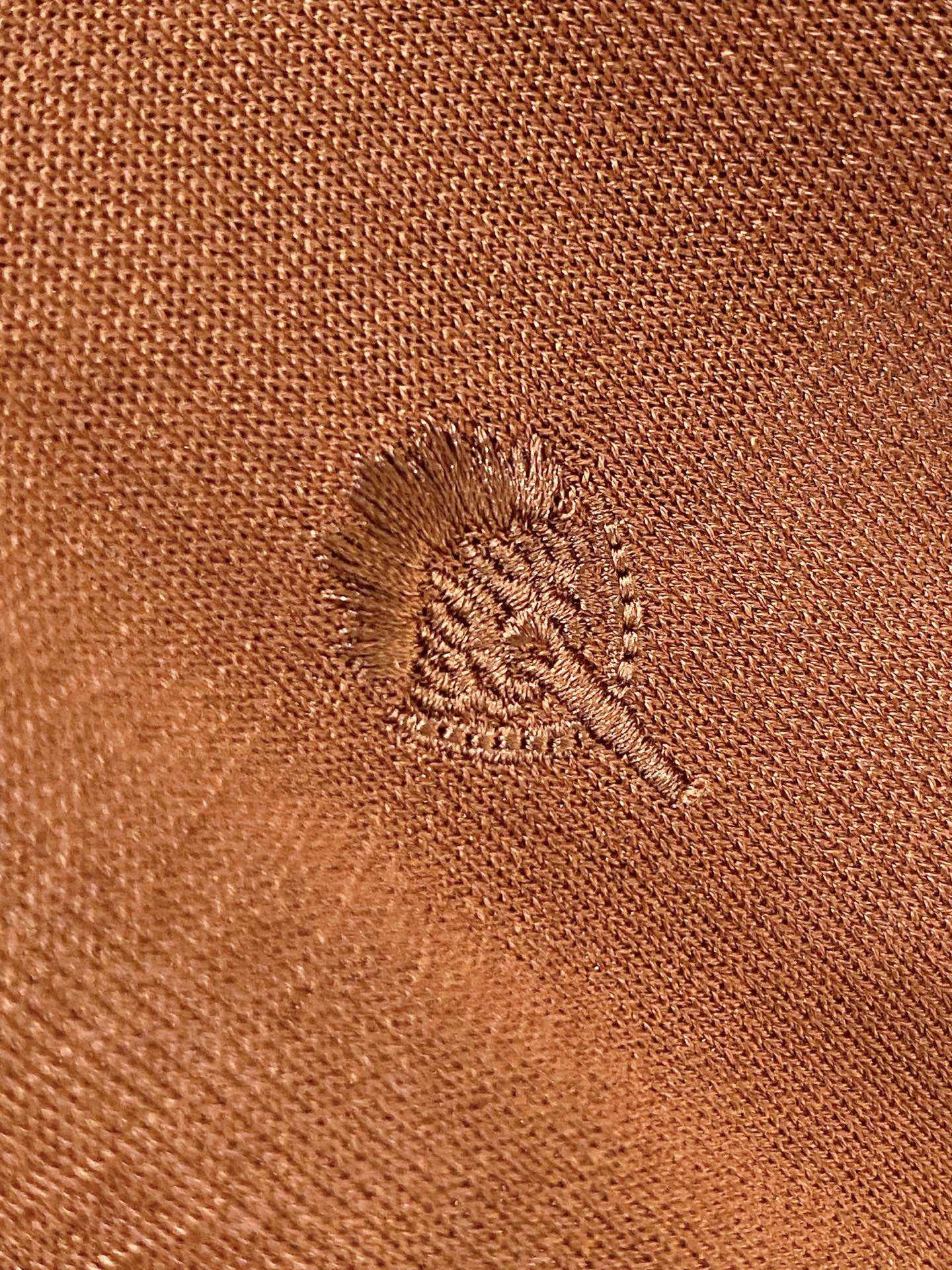 高级货>26新款(醋酸/天丝/桑蚕丝/混纺)专柜官网同步发售！辅料全部原版定制出品，贸易公司真品订单。高