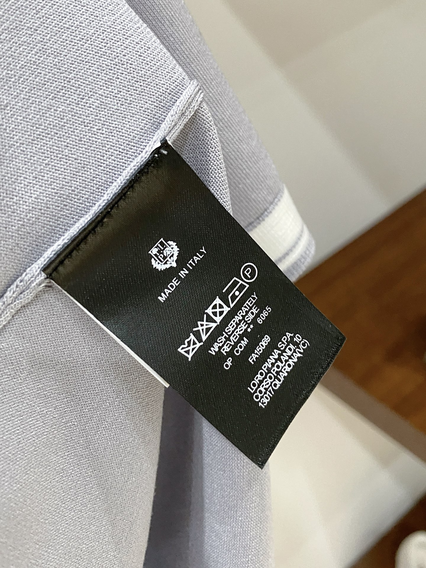 顶级品质>(26新款针织)专柜官网同步发售！辅料全部原版定制出品，贸易公司真品订单。高级定制进口面料，以