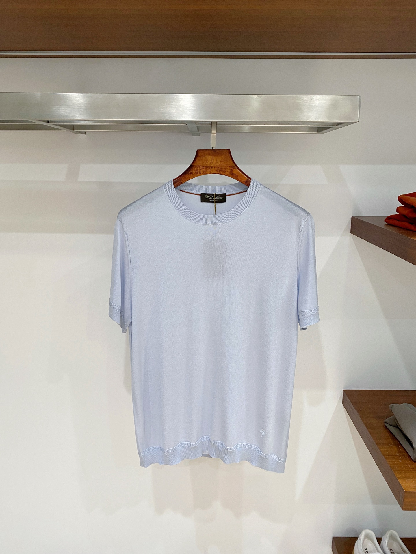 高级货>26新款(醋酸/天丝/桑蚕丝/混纺)专柜官网同步发售！辅料全部原版定制出品，贸易公司真品订单。高