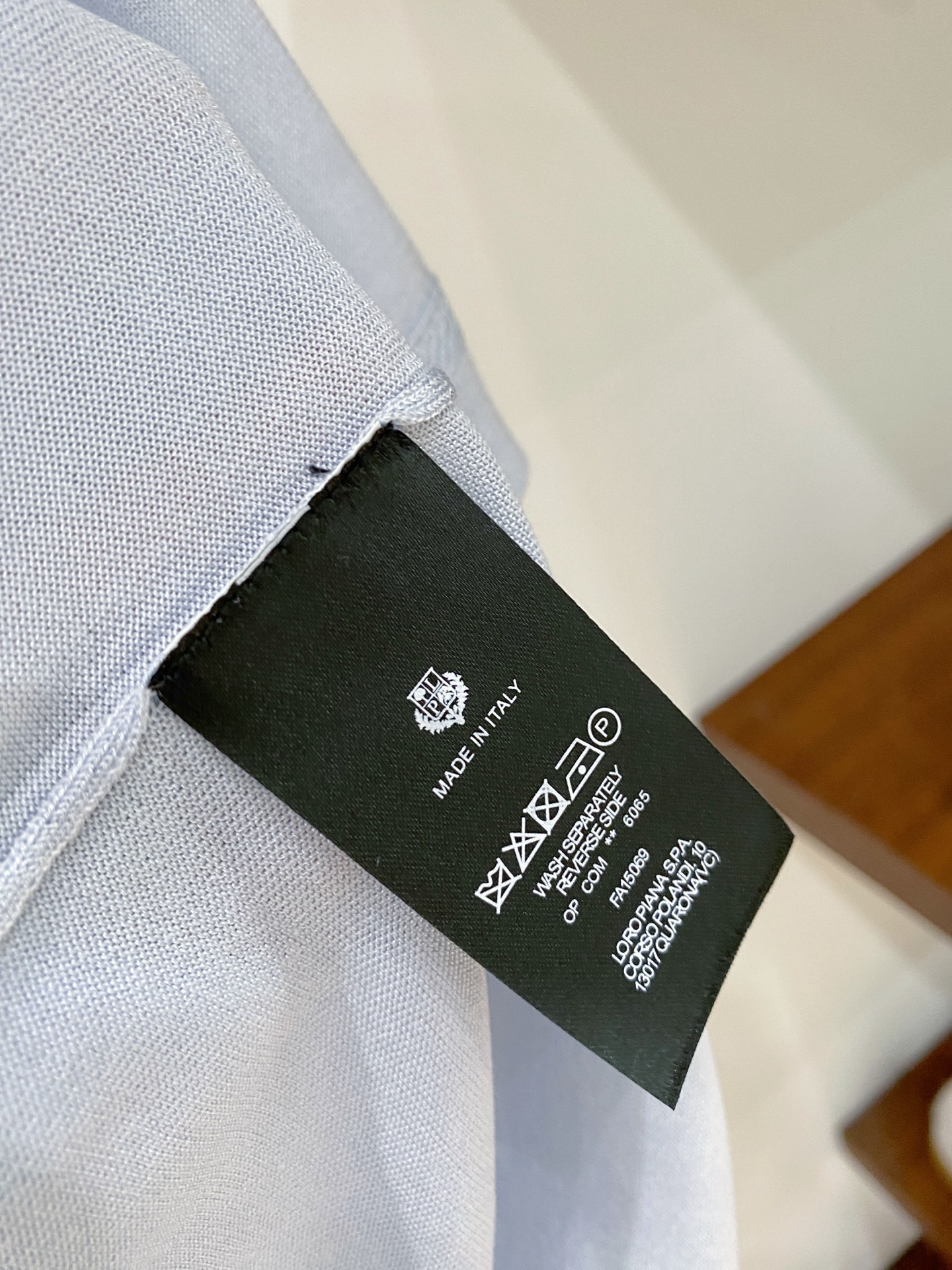 高级货>26新款(醋酸/天丝/桑蚕丝/混纺)专柜官网同步发售！辅料全部原版定制出品，贸易公司真品订单。高