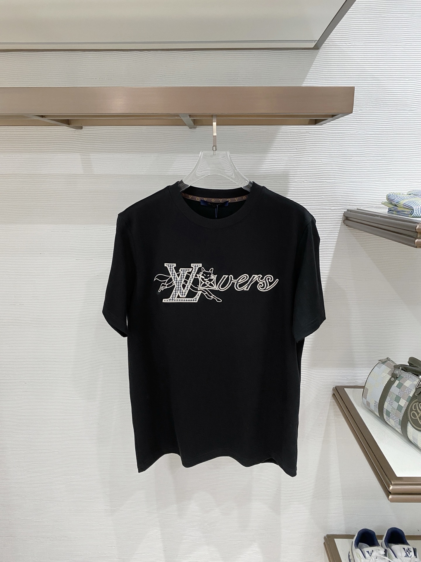 LV Lovers Cat Embroidery Tee