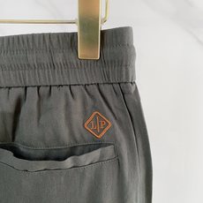 Loro Piana 一套销售 春款套装 顶级品质 定制顶级面料 新品 最新设计款 2026ss 秀场 Loro Piana 一套销售 春款套装 顶级品质 定制顶级面料 新品 最新设计款 2026ss 秀场
