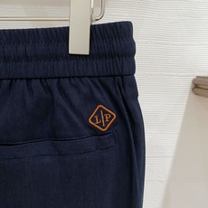 Loro Piana 一套销售 春款套装 顶级品质 定制顶级面料 新品 最新设计款 2026ss 秀场 Loro Piana 一套销售 春款套装 顶级品质 定制顶级面料 新品 最新设计款 2026ss 秀场