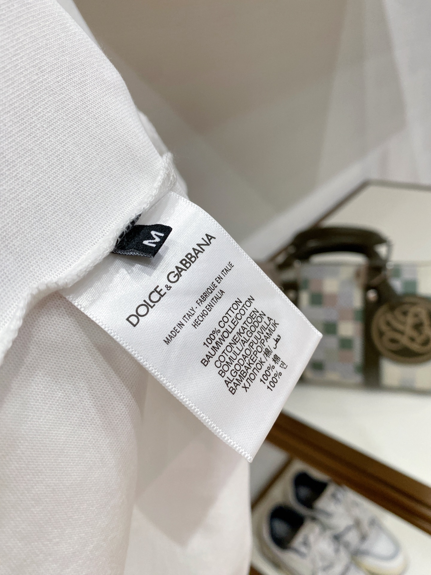 杜嘉班纳D&G26春夏新品专柜首发最新款短袖圆领T恤 高端订制 设计前卫时尚！品牌logo重工艺设计，高