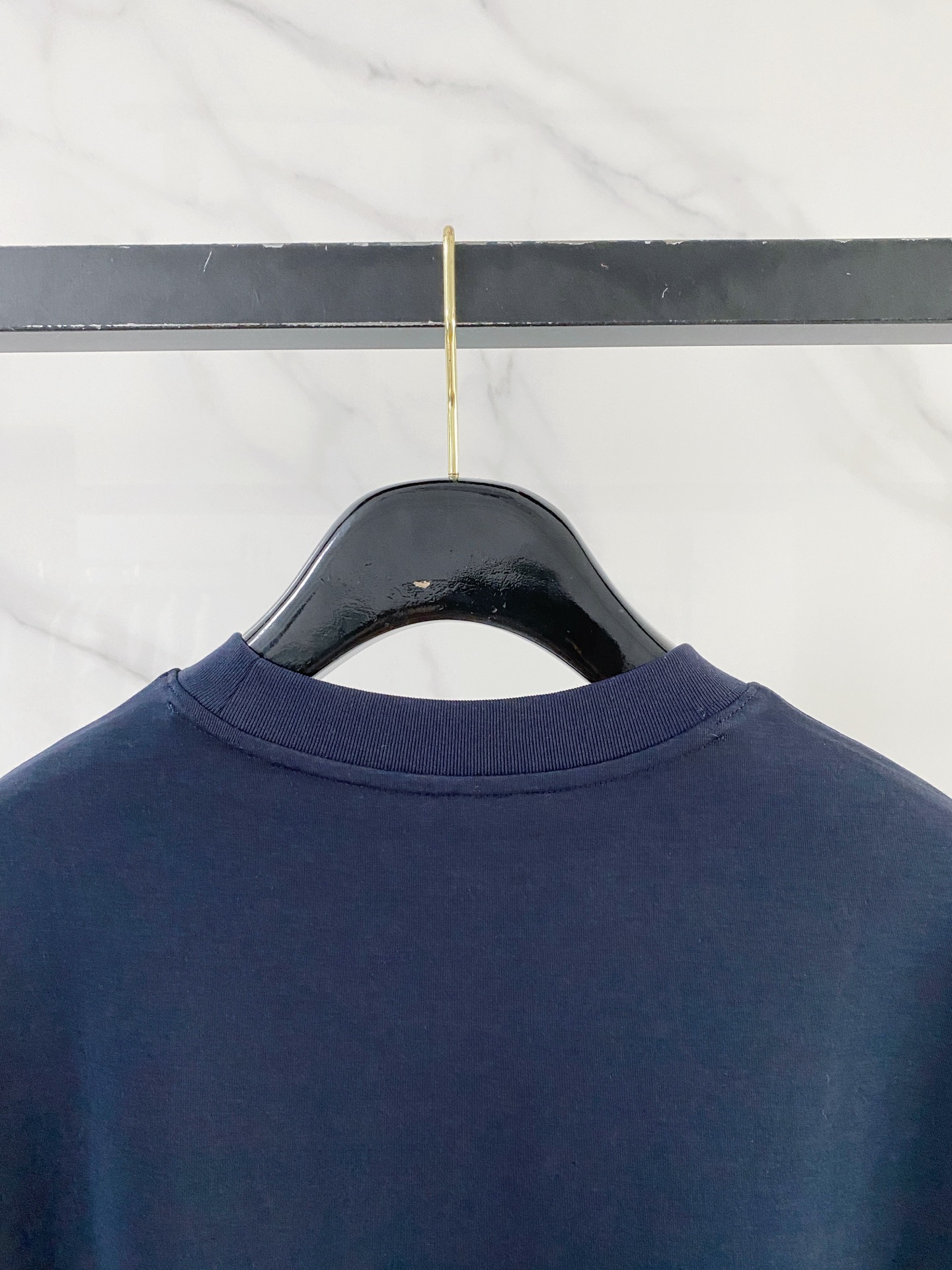 Loro Piana🌟精品系列🌟2026春夏新款首发专柜最新款短袖圆领T恤 高端订制 设计前卫时尚！品牌
