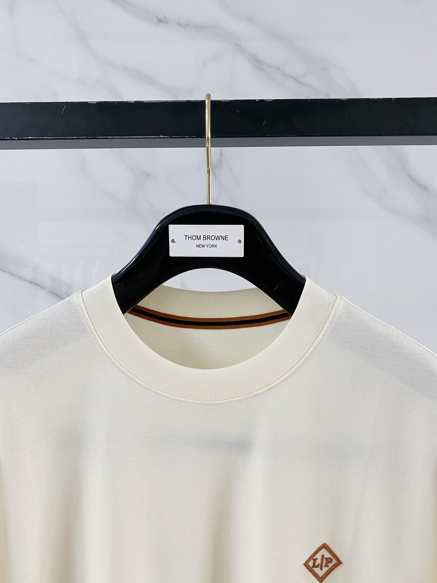 Loro Piana🌟精品系列🌟2026春夏新款首发专柜最新款短袖圆领T恤 高端订制 设计前卫时尚！品牌