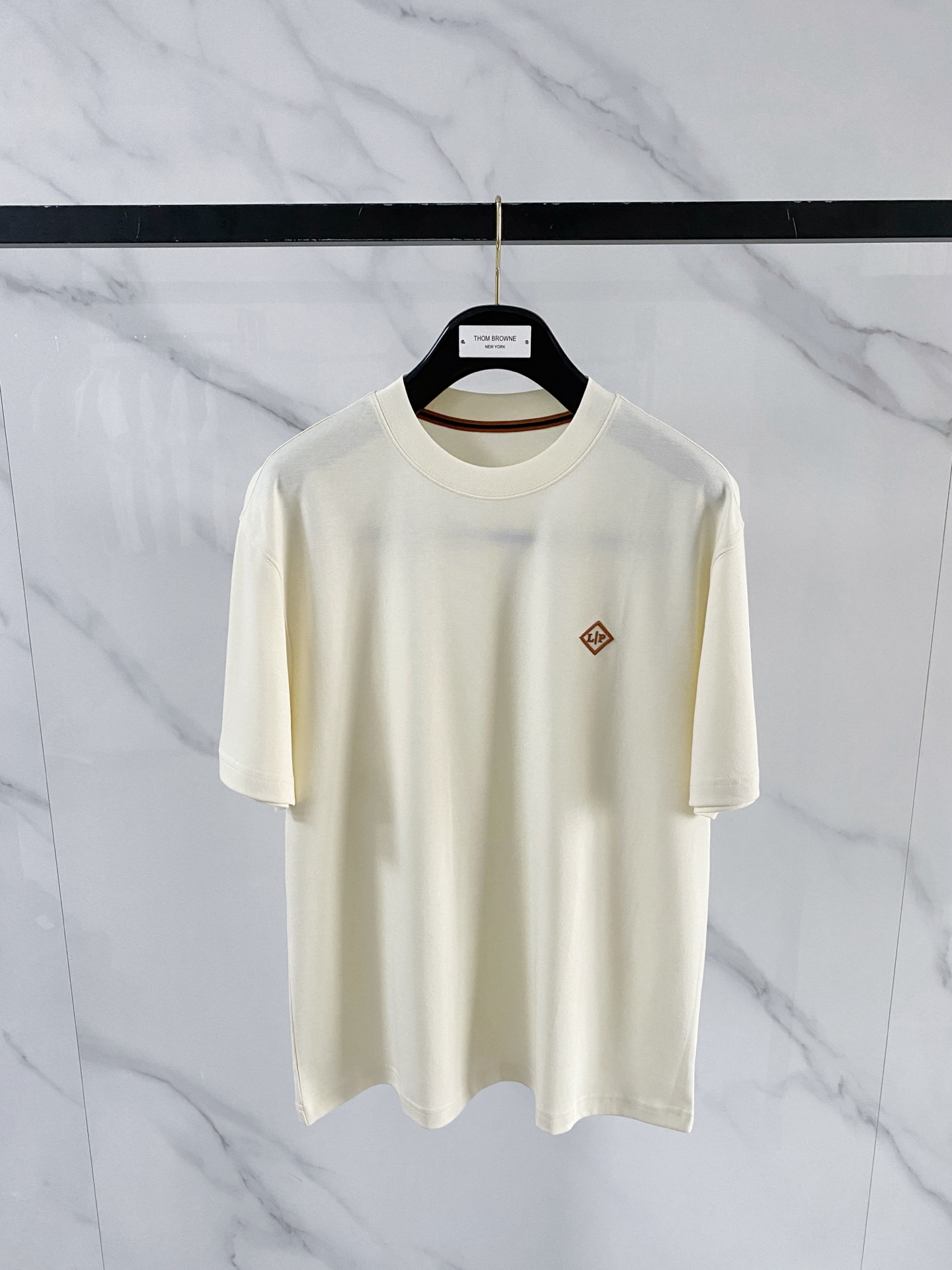 Loro Piana🌟精品系列🌟2026春夏新款首发专柜最新款短袖圆领T恤 高端订制 设计前卫时尚！品牌