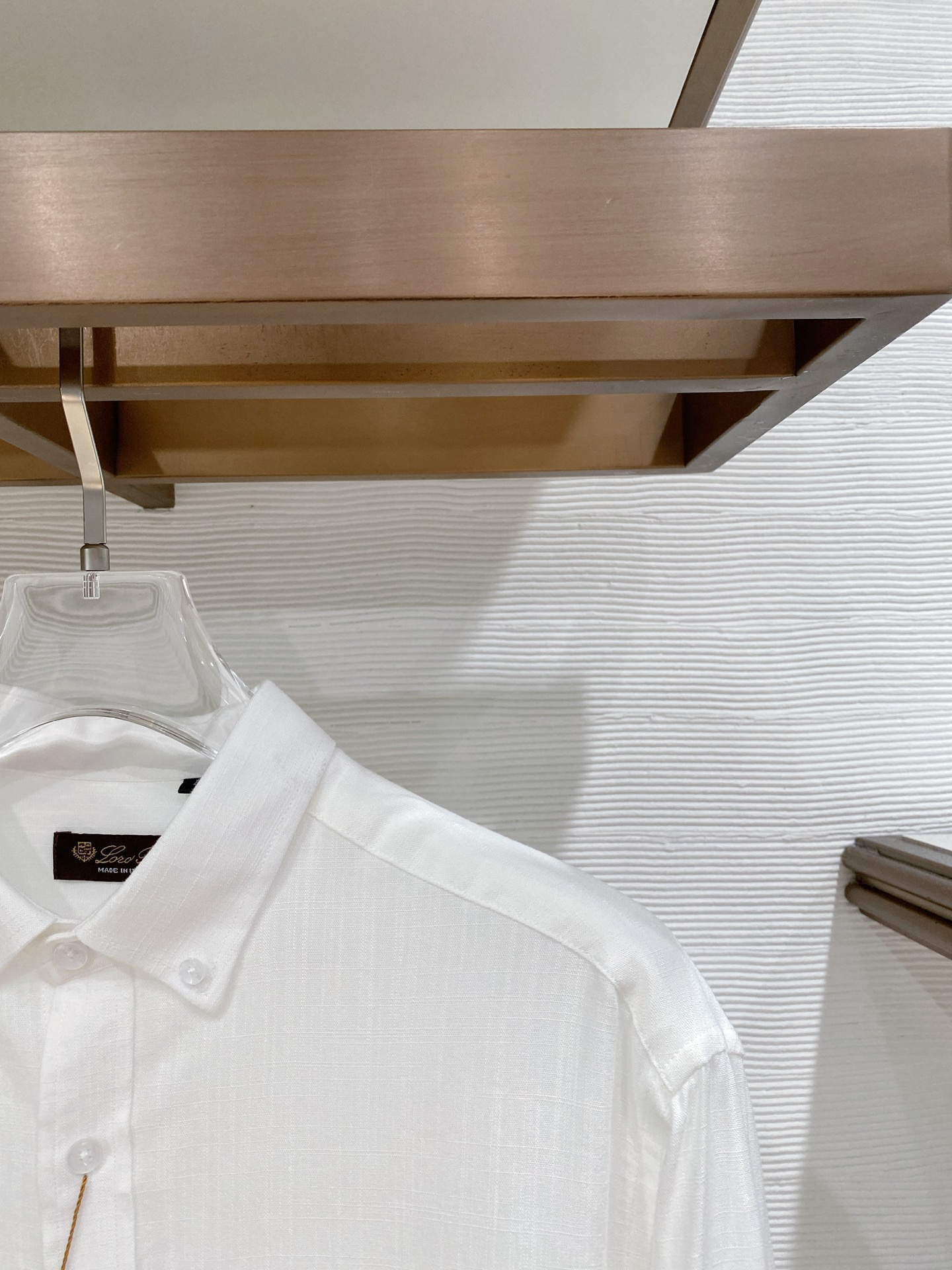 loro Piana（诺悠翩雅）官网26春夏亚麻面料男衬衫颜色 ：深蓝 天蓝 卡其 白色码数: 48-5