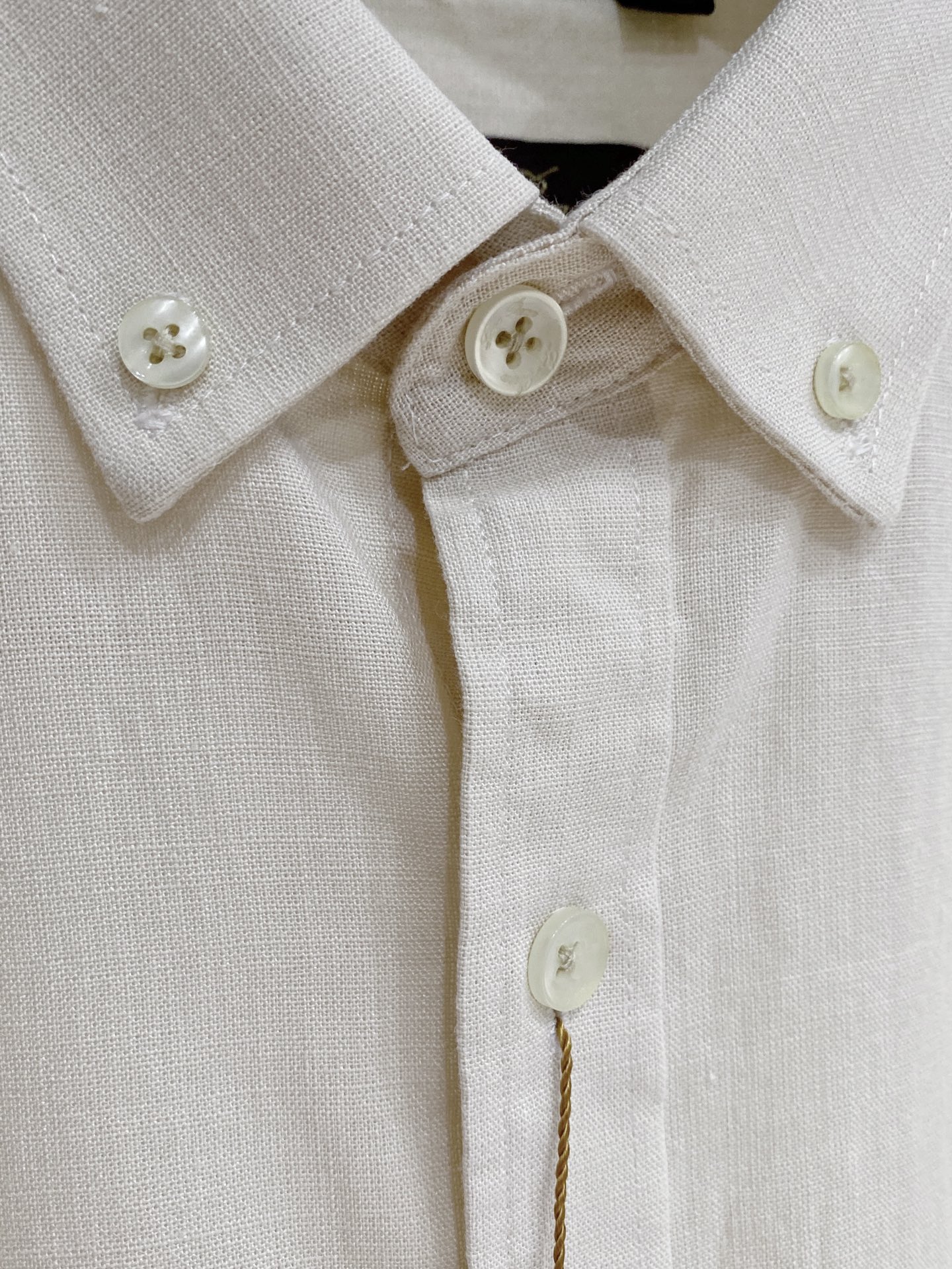 loro Piana（诺悠翩雅）官网26春夏亚麻面料男衬衫颜色 ：深蓝 天蓝 卡其 白色码数: 48-5