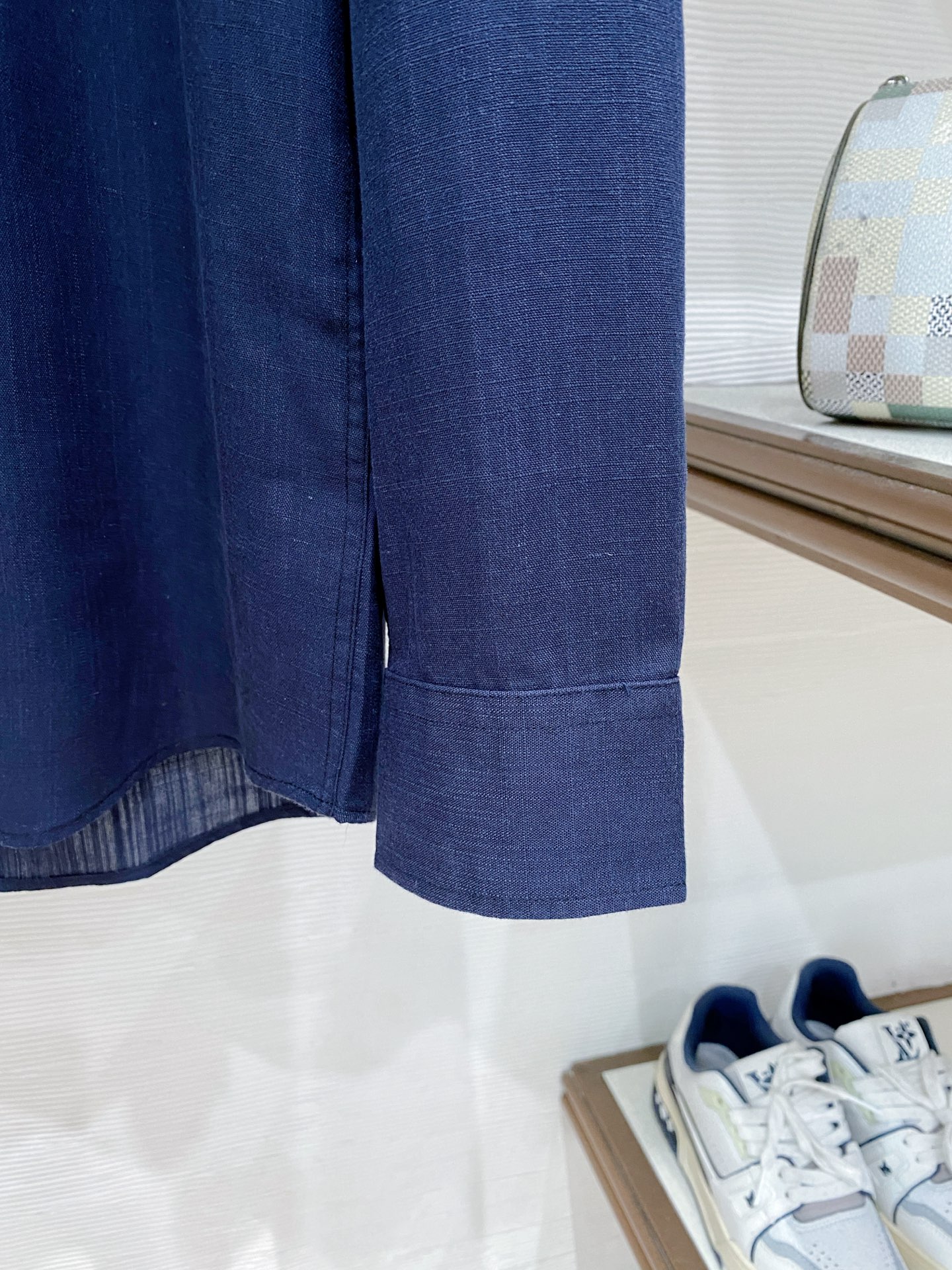 loro Piana（诺悠翩雅）官网26春夏亚麻面料男衬衫颜色 ：深蓝 天蓝 卡其 白色码数: 48-5