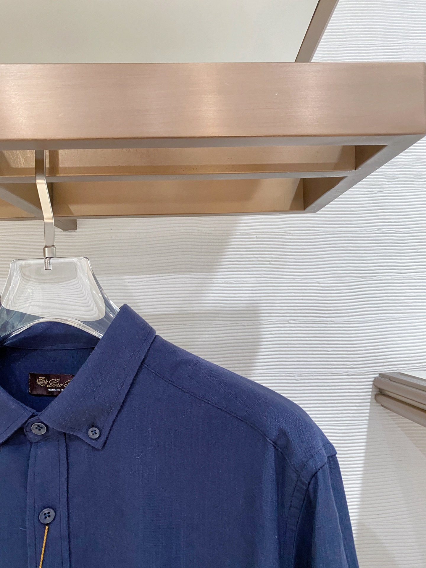 loro Piana（诺悠翩雅）官网26春夏亚麻面料男衬衫颜色 ：深蓝 天蓝 卡其 白色码数: 48-5