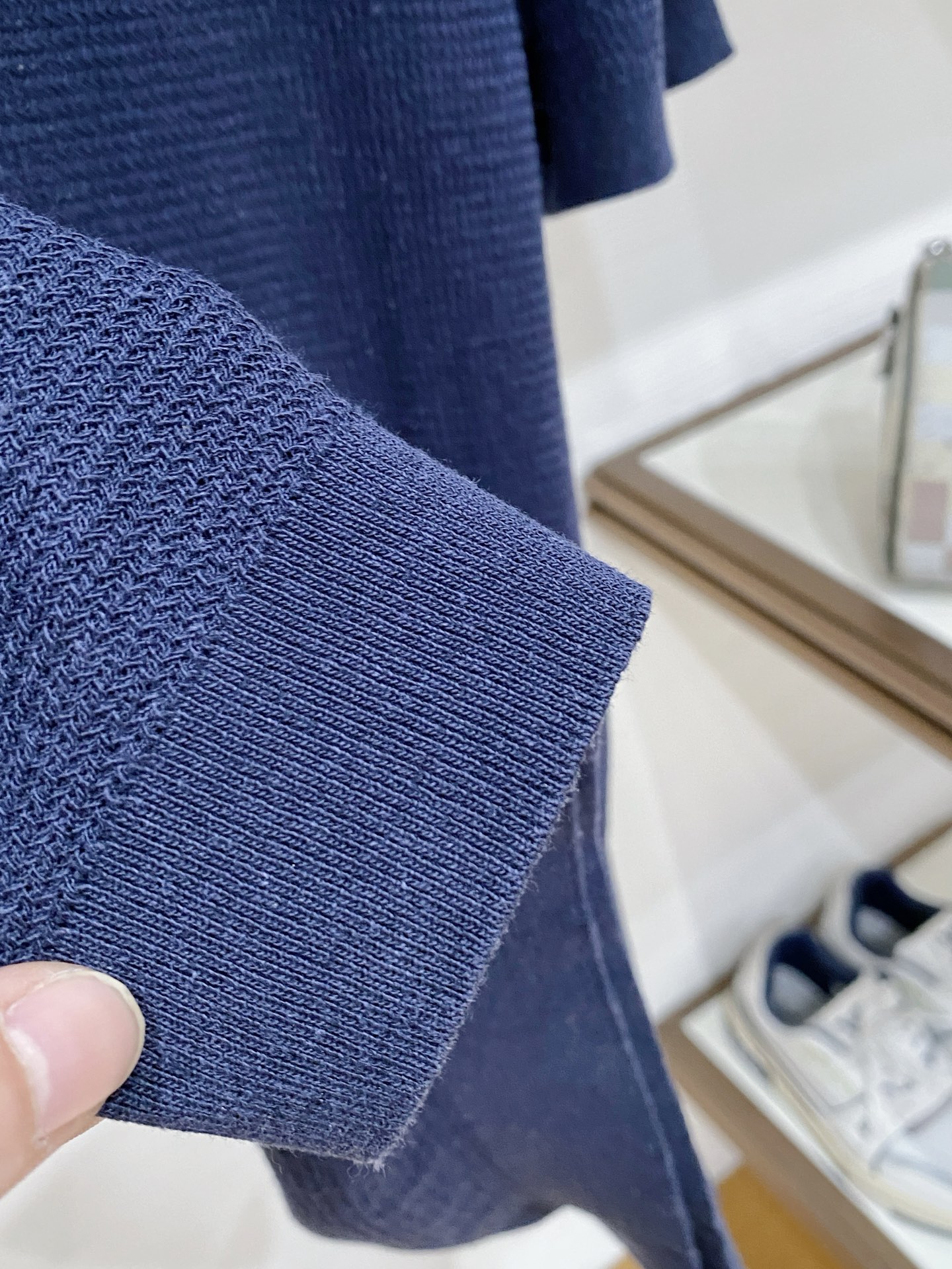 loro Piana 26春夏新品 男士圆领天丝加棉T恤颜色：两色（宝兰，浅兰）码数：M-3 xl型号：