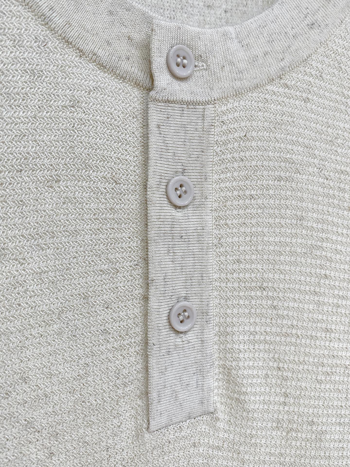 loro Piana 26春夏新品 男士圆领天丝加棉T恤颜色：两色（宝兰，浅兰）码数：M-3 xl型号：