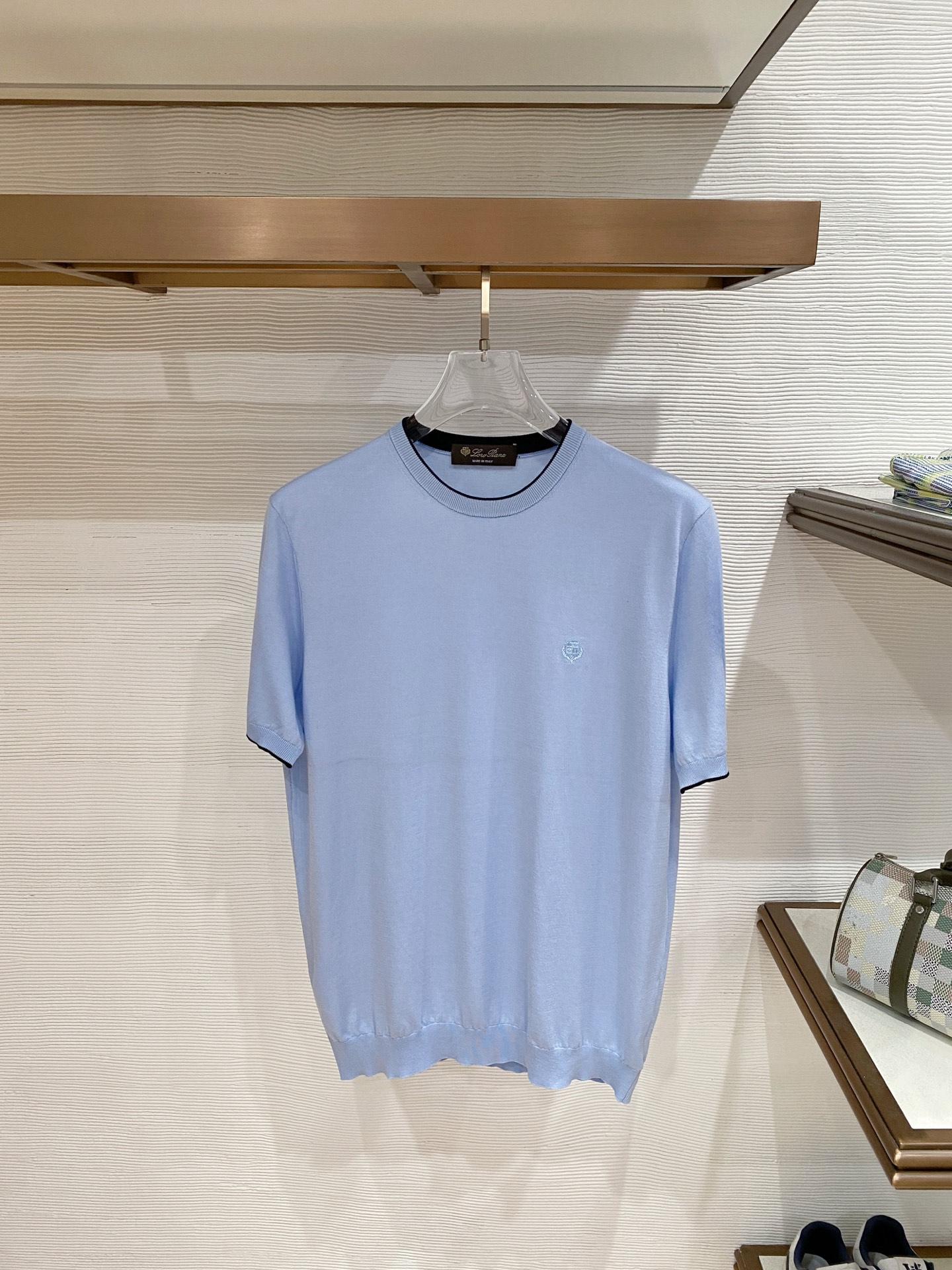 loro Piana 26春夏新品 男士圆领天丝加棉T恤颜色：两色（宝兰，浅兰）码数：M-3 xl型号：
