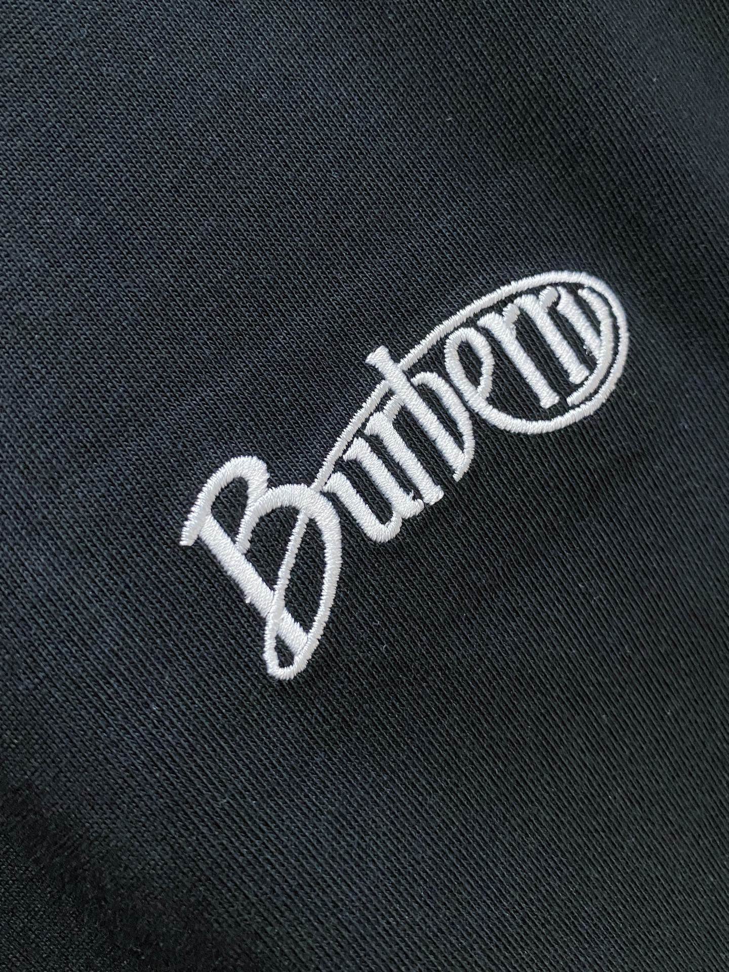 巴宝莉Burberry26FW春夏新款首发专柜最新款短袖圆领T恤 设计前卫时尚！品牌logo重工艺设计 