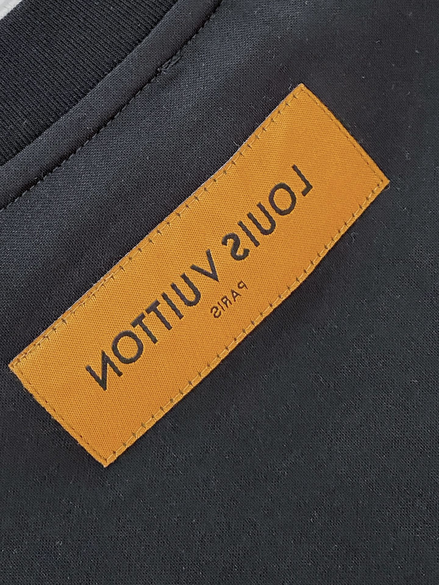 550993788