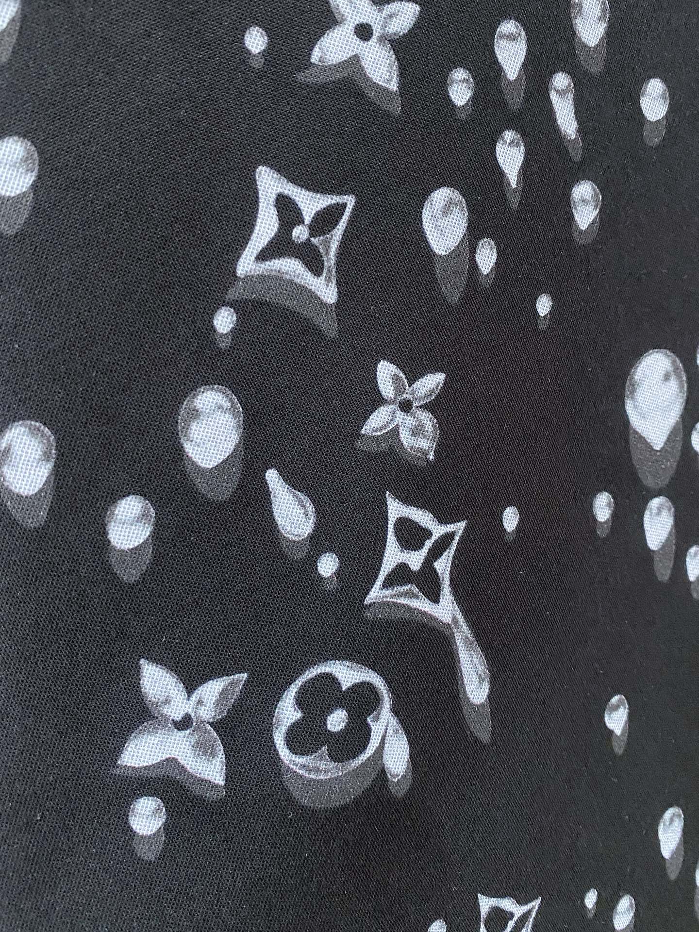 LV Silver Scatter Monogram Tee