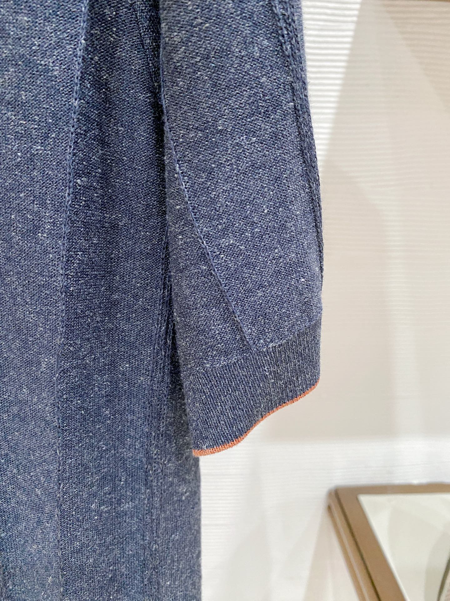 Loro Piana 26爆款春夏新品 男士亚麻针织POLO衫T恤 码数：M-3XL（48-56） 颜色：藏青 型号：