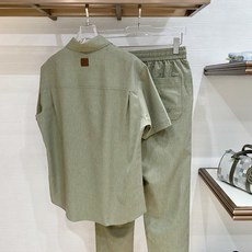 一套销售 顶级品质 Diro 定制顶级面料 新品 最新设计款 2026ss 家新款夹克外套,秀场新品‼ 一套销售 顶级品质 Diro 定制顶级面料 新品 最新设计款 2026ss 家新款夹克外套,秀场新品‼