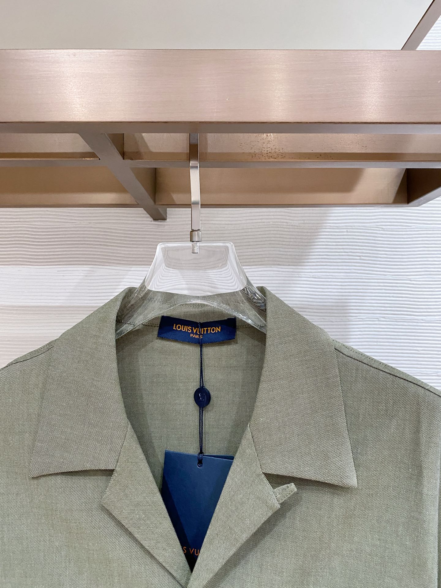 一套销售 顶级品质 Lv 定制顶级面料  新品 最新设计款 2026ss 家新款夹克外套，秀场新品‼品相